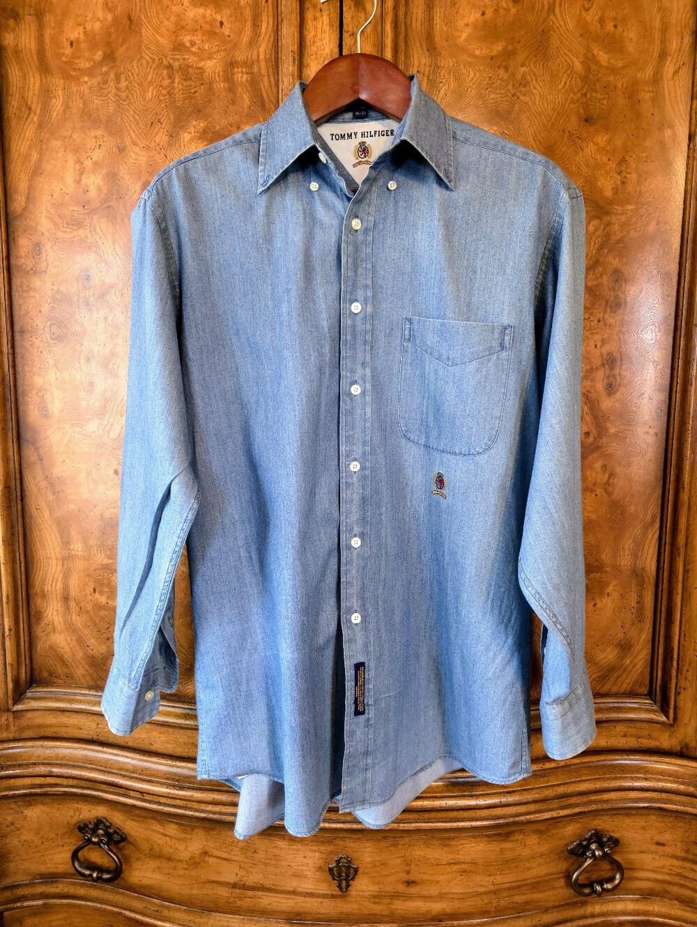 Tommy Hilfiger (15 X 33) Blue Shirt